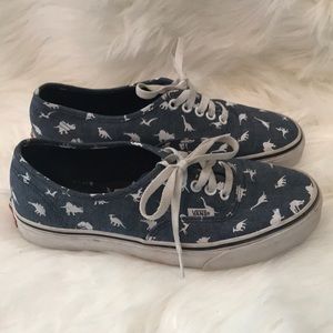 Dino vans